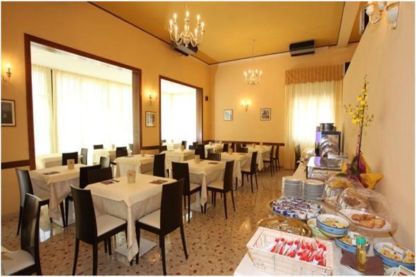 Hotel Mayer Lido di Jesolo Zewnętrze zdjęcie